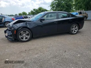 2015 Dodge Charger SXT with VIN 2C3CDXHG5FH831997, listed as a Copart auction lot 63277435 with 204,169 mi miles and Clean title. Bid and sale history available at DreamBid. Image 1.