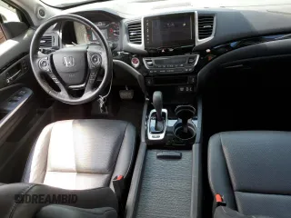 2019 Honda Ridgeline RTL-E z VIN 5FPYK3F78KB025114, wystawiony jako Copart lot #65695215 z przebiegiem 112 742 mil mil oraz Szkoda całkowita • Salvage title. Historia ofert i sprzedaży dostępna na DreamBid. Obrazek 8.