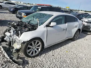 2015 Buick LaCrosse Premium I with VIN 1G4GD5G35FF193277, listed as a Copart auction lot 75540004 with 120,445 mi miles and Salvage Title. Bid and sale history available at carsss.com. Image 1.
