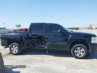 2009 Chevrolet Silverado 1500 LT with VIN 3GCEC23J09G274224, listed as a IAAI auction lot 41809059 with 142,349 mi miles. Bid and sale history available at carsss.com. Image 6.