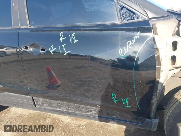 2019 Nissan Kicks S with VIN 3N1CP5CU5KL506114, listed as a IAAI auction lot 41999927 with 80,576 mi miles and . Bid and sale history available at carsss.com. Image 18.