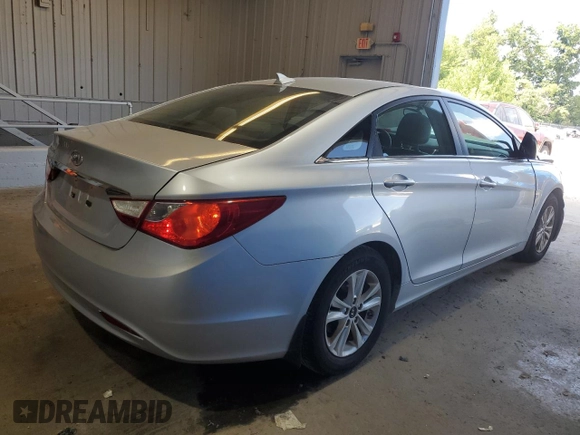 2012 Hyundai Sonata GLS with VIN 5NPEB4AC1CH395569, listed as a Copart auction lot 63238074 with 78,592 mi miles and Salvage Title. Bid and sale history available at DreamBid. Image 3.