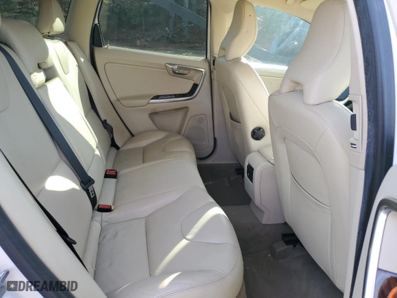 2015 Volvo XC60 T5 Drive-E Premier Plus with VIN YV440MDC7F2589202, listed as a Copart auction lot 81464194 with 172,251 mi miles and Clean Title. Bid and sale history available at carsss.com. Image 11.