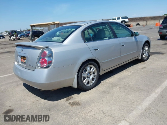 2006 Nissan Altima 2.5 with VIN 1N4AL11D96N412812, listed as a IAAI auction lot 42398083 with 214,369 mi miles and . Bid and sale history available at DreamBid. Image 4.