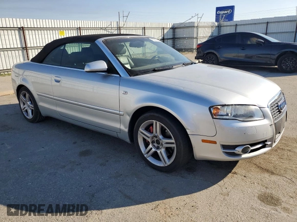 2008 Audi A4 2.0T z VIN WAUAF48H18K000638, wystawiony jako Copart lot #43280425 z przebiegiem 118 138 mil mil oraz Czysty tytuł • Clean title. Historia ofert i sprzedaży dostępna na DreamBid. Obrazek 4.