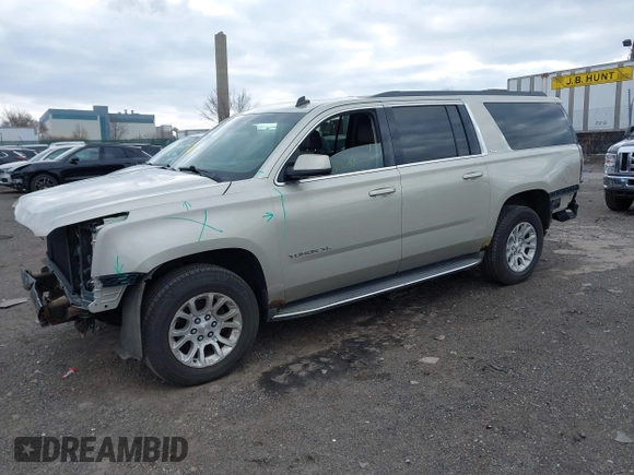2015 GMC Yukon XL SLT with VIN 1GKS2HKC7FR100534, listed as a IAAI auction lot 41229658 with 207,947 mi miles. Bid and sale history available at carsss.com. Image 16.