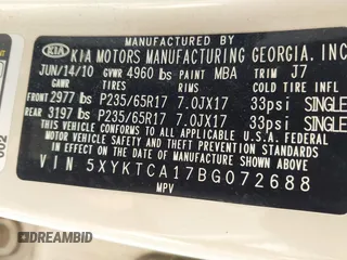 2011 Kia Sorento LX with VIN 5XYKTCA17BG072688, listed as a IAAI auction lot 41903687 with 222,025 mi miles and . Bid and sale history available at DreamBid. Image 9.