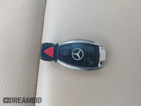 2011 Mercedes-Benz M 350 с VIN 4JGBB5GB4BA639708, выставлен на аукционе IAAI как лот 42201053 с пробегом 136 434 миль миль и . История ставок и продаж доступна на DreamBid. Изображение 11.