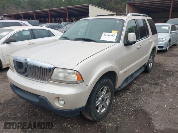 2005 Lincoln Aviator z VIN 5LMEU68H65ZJ33364, wystawiony jako IAAI lot #41488912 z przebiegiem 186 025 mil mil oraz . Historia ofert i sprzedaży dostępna na DreamBid. Obrazek 2.