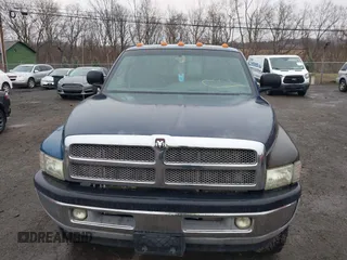 2002 Dodge 2500 with VIN 3B7KF236X2M293084, listed as a IAAI auction lot 41876449 with 164,418 mi miles and . Bid and sale history available at DreamBid. Image 6.
