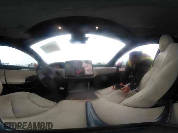 2021 Tesla Model S Long Range with VIN 5YJSA1E53MF428488, listed as a IAAI auction lot 42511017 with 68,482 mi miles and . Bid and sale history available at DreamBid. Image 19.