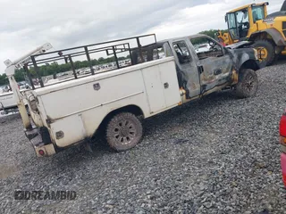 1999 Ford F-250 XL with VIN 1FTNX21F0XEA66495, listed as a IAAI auction lot 42451917 with Not provided miles and . Bid and sale history available at DreamBid. Image 4.