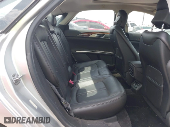 2014 Lincoln MKZ with VIN 3LN6L2GK4ER814286, listed as a IAAI auction lot 42657654 with 135,708 mi miles and . Bid and sale history available at DreamBid. Image 8.