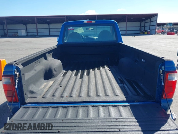 2001 Ford Ranger XL with VIN 1FTYR10U41TA94028, listed as a IAAI auction lot 41844697 with 113,688 mi miles and . Bid and sale history available at carsss.com. Image 8.