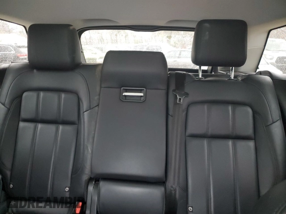 2019 Land Rover Range Rover Sport Dynamic with VIN SALWR2RE0KA857547, listed as a Copart auction lot 47996225 with 85,471 mi miles and Clean Title. Bid and sale history available at carsss.com. Image 10.