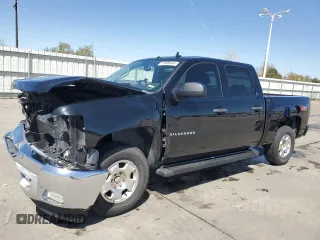 2013 Chevrolet Silverado 1500 LT with VIN 3GCPKSE72DG317046, listed as a Copart auction lot 51989445 with 99,539 mi miles and Salvage Title. Bid and sale history available at DreamBid. Image 1.