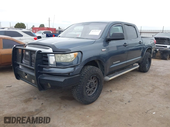 2007 Toyota Tundra SR5 with VIN 5TBDV54117S479855, listed as a IAAI auction lot 41792991 with 180,115 mi miles. Bid and sale history available at carsss.com. Image 2.