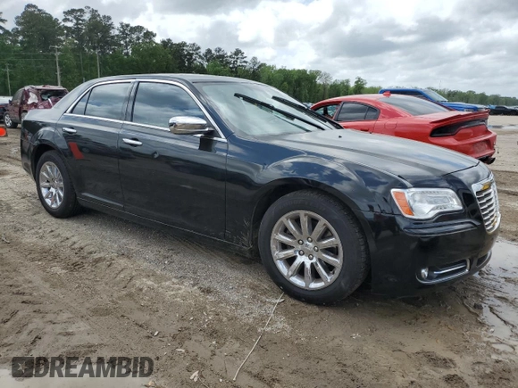 2012 Chrysler 300 Limited z VIN 2C3CCACG6CH144305, wystawiony jako Copart lot #51346195 z przebiegiem 133 872 mil mil oraz Szkoda całkowita • Salvage title. Historia ofert i sprzedaży dostępna na DreamBid. Obrazek 4.
