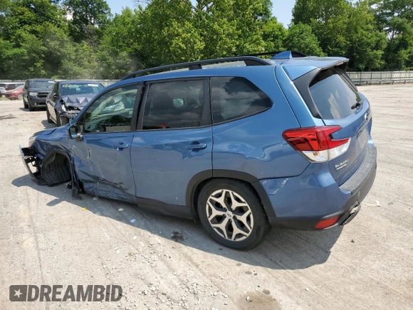 2019 Subaru Forester Premium with VIN JF2SKAEC5KH570707, listed as a Copart auction lot 64124625 with 89,358 mi miles and Salvage title. Bid and sale history available at DreamBid. Image 2.