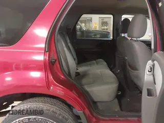 2005 Ford Escape XLT with VIN 1FMYU03115KA75972, listed as a IAAI auction lot 42058791 with 205,005 mi miles and . Bid and sale history available at DreamBid. Image 8.