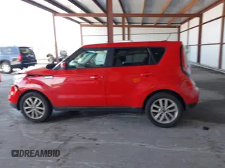 2018 Kia Soul + with VIN KNDJP3A54J7611301, listed as a IAAI auction lot 41932487 with 161,703 mi miles and . Bid and sale history available at DreamBid. Image 14.