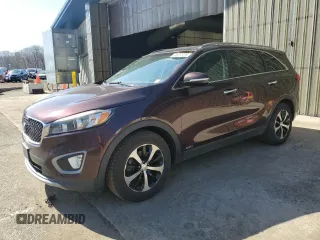 2016 Kia Sorento EX with VIN 5XYPHDA15GG065727, listed as a Copart auction lot 49607025 with 110,364 mi miles and Clean Title. Bid and sale history available at carsss.com. Image 1.