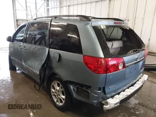 2006 Toyota Sienna XLE with VIN 5TDZA22C86S503370, listed as a IAAI auction lot 41560793 with 1 mi miles. Bid and sale history available at carsss.com. Image 3.