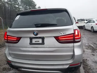 2015 BMW X5 xDrive35d with VIN 5UXKS4C51F0N06221, listed as a IAAI auction lot 41568976 with 162,442 mi miles. Bid and sale history available at carsss.com. Image 17.