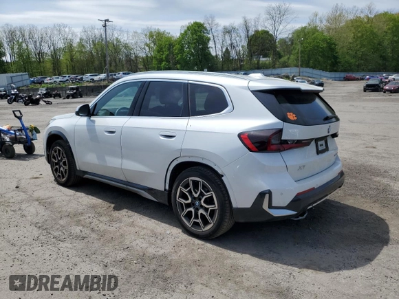 2024 BMW X1 xDrive28i с VIN WBX73EF0XR5Z53148, выставлен на аукционе Copart как лот 55283615 с пробегом 8 907 миль миль и Списание • Salvage title. История ставок и продаж доступна на DreamBid. Изображение 2.