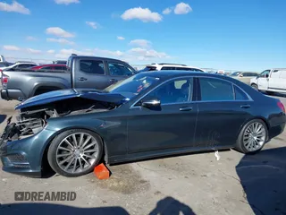 2014 Mercedes-Benz S-Class S 550 with VIN WDDUG8CB0EA040062, listed as a IAAI auction lot 41284147 with 141,060 mi miles. Bid and sale history available at carsss.com. Image 14.