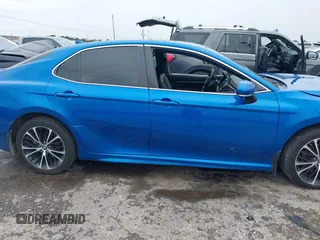 2019 Toyota Camry LE z VIN 4T1B11HK6KU217769, wystawiony jako IAAI lot #41900518 z przebiegiem 104 604 mil mil oraz . Historia ofert i sprzedaży dostępna na DreamBid. Obrazek 13.
