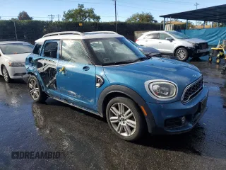 2020 MINI Countryman Cooper S with VIN WMZYX1C03L3L94225, listed as a Copart auction lot 80098624 with 33,195 mi miles and Salvage Title. Bid and sale history available at carsss.com. Image 4.