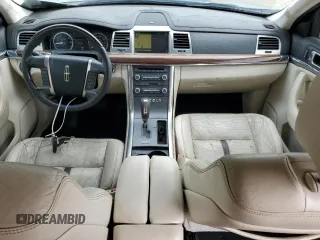2009 Lincoln MKS with VIN 1LNHM93R59G620803, listed as a Copart auction lot 57283775 with 186,445 mi miles and Salvage title. Bid and sale history available at DreamBid. Image 8.