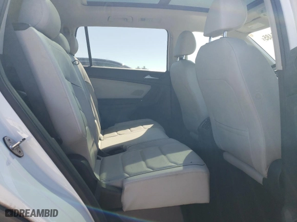 2018 Volkswagen Tiguan SEL Premium with VIN 3VV5B7AX5JM026002, listed as a Copart auction lot 46036485 with 99,492 mi miles and Salvage Title. Bid and sale history available at carsss.com. Image 11.