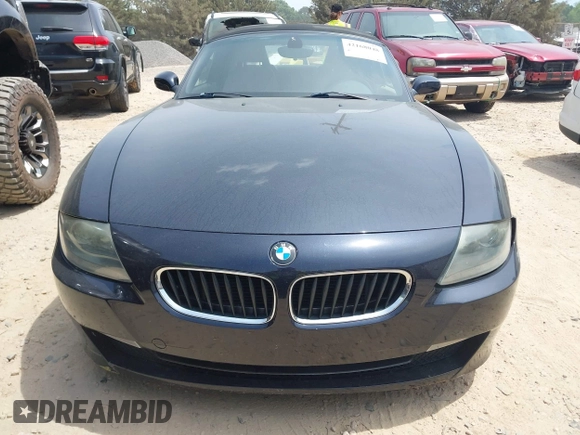 2008 BMW Z4 3.0i z VIN 4USBU33598LW75887, wystawiony jako IAAI lot #42168048 z przebiegiem 78 172 mil mil oraz . Historia ofert i sprzedaży dostępna na DreamBid. Obrazek 12.