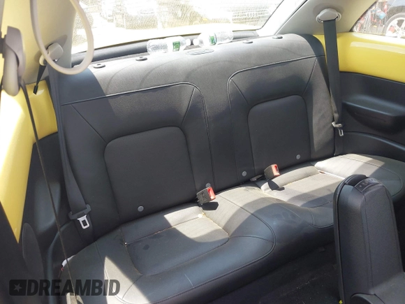 2009 Volkswagen Beetle S with VIN 3VWRG31C39M516518, listed as a IAAI auction lot 42393843 with 84,108 mi miles and . Bid and sale history available at DreamBid. Image 8.