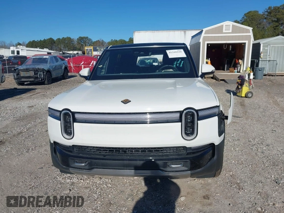 2025 Rivian R1S Adventure with VIN 7PDSGBBA0SN049154, listed as a IAAI auction lot 41160166 with 3,036 mi miles. Bid and sale history available at carsss.com. Image 12.
