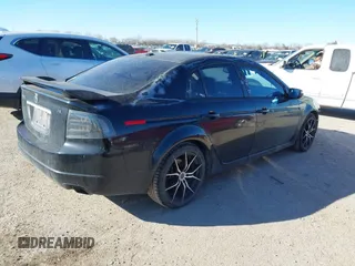 2008 Acura TL with VIN 19UUA66228A037049, listed as a IAAI auction lot 41379731 with 175,384 mi miles. Bid and sale history available at carsss.com. Image 4.