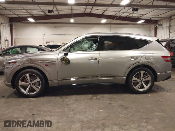 2023 Genesis GV80 z VIN KMUHBDSB4PU130267, wystawiony jako IAAI lot #42495630 z przebiegiem 23 892 mil mil oraz . Historia ofert i sprzedaży dostępna na DreamBid. Obrazek 15.