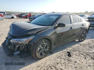 2025 Nissan Sentra SV z VIN 3N1AB8CV5SY257123, wystawiony jako Copart lot #52419545 z przebiegiem 4 453 mil mil oraz Szkoda całkowita • Salvage title. Historia ofert i sprzedaży dostępna na DreamBid. Obrazek 1.