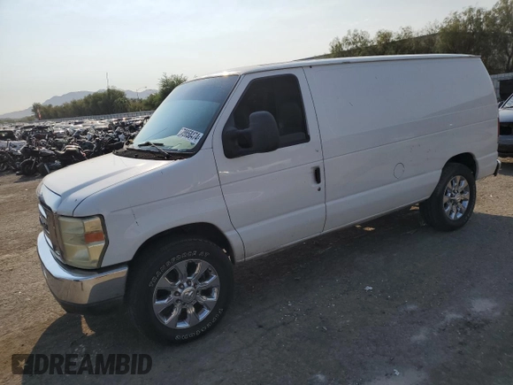 2008 Ford Econoline Cargo Commercial with VIN 1FTNE24L48DA10865, listed as a Copart auction lot 70858474 with 177,770 mi miles and Salvage Title. Bid and sale history available at DreamBid. Image 1.