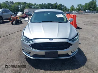 2017 Ford Fusion SE with VIN 3FA6P0HDXHR372203, listed as a IAAI auction lot 42392330 with 172,266 mi miles and . Bid and sale history available at DreamBid. Image 12.