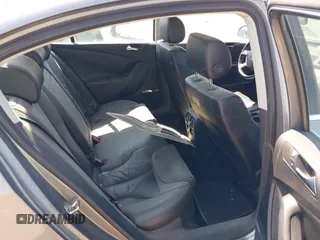 2006 Volkswagen Passat Lux z VIN WVWEK93C66E032649, wystawiony jako IAAI lot #42516172 z przebiegiem 215 070 mil mil oraz . Historia ofert i sprzedaży dostępna na DreamBid. Obrazek 8.