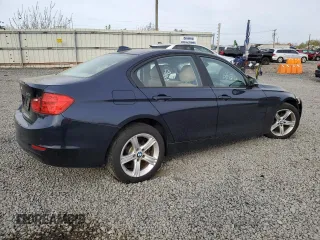 2015 BMW 3 Series 328i xDrive с VIN WBA3B5C5XFF960442, выставлен на аукционе Copart как лот 54366375 с пробегом 56 953 миль миль и Списание • Salvage title. История ставок и продаж доступна на DreamBid. Изображение 3.