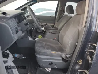 2004 Dodge Durango z VIN 1D4HD48K84F225714, wystawiony jako Copart lot #79356194 z przebiegiem 166 952 mil mil oraz Nie do naprawy • Non repairable. Historia ofert i sprzedaży dostępna na DreamBid. Obrazek 7.