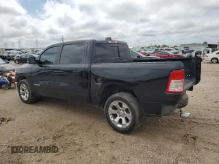 2021 Ram 1500 Big Horn z VIN 1C6RREFT4MN750643, wystawiony jako Copart lot #55787175 z przebiegiem 102 014 mil mil oraz Szkoda całkowita • Salvage title. Historia ofert i sprzedaży dostępna na DreamBid. Obrazek 2.