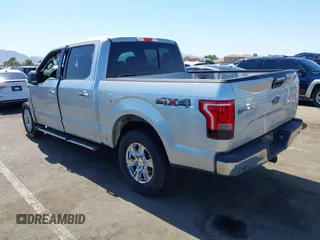 2015 Ford F-150 XLT with VIN 1FTEW1EP7FFA39710, listed as a IAAI auction lot 40438696 with 87,922 mi miles. Bid and sale history available at carsss.com. Image 3.