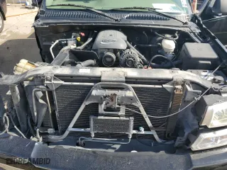 2006 Chevrolet Silverado 1500 LT1 with VIN 2GCEC13T361192679, listed as a Copart auction lot 46678595 with 204,718 mi miles and Salvage Title. Bid and sale history available at carsss.com. Image 11.