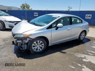 2012 Honda Civic LX z VIN 2HGFB2F51CH301719, wystawiony jako Copart lot #58869125 z przebiegiem 111 162 mil mil oraz Czysty tytuł • Clean title. Historia ofert i sprzedaży dostępna na DreamBid. Obrazek 1.
