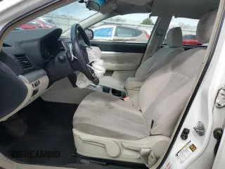 2013 Subaru Legacy 2.5i z VIN 4S3BMCA62D3040389, wystawiony jako Copart lot #50062795 z przebiegiem 181 180 mil mil oraz Szkoda całkowita • Salvage title. Historia ofert i sprzedaży dostępna na DreamBid. Obrazek 7.